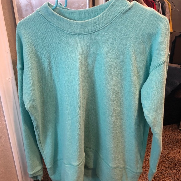 Runs very large. Fits like a small! - Picture 1 of 2
